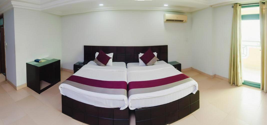 Korkdam Hotel Taifa ภายนอก รูปภาพ